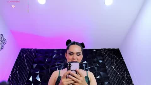 Audrey Hayworth online show from 03.23.26