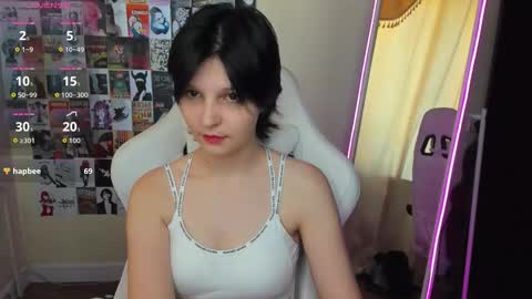 Snapshot of audreyykim chatting on 09.13.25 Audrey online show from 09.13.25