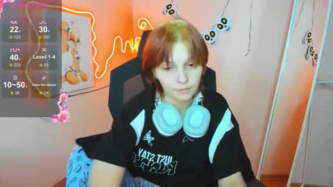 Audrey online show from 11.23.25