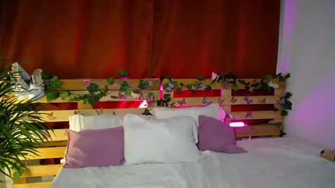 Snapshot of audry_yoursweetie chatting on 12.16.24 Camila online show from 12.16.24