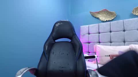 Snapshot of auraarnau chatting on 01.07.26 Aura Arnau online show from 01.07.26