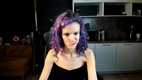 Lana online show from 12.17.25