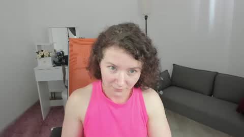 Snapshot of aureliagleam chatting on 07.06.26 Aurelia online show from 07.06.26