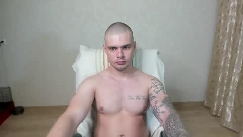 Snapshot of aurelius_x1 chatting on 06.18.26 Maks online show from 06.18.26
