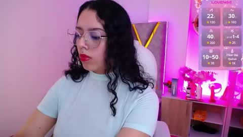 Snapshot of aurora_brown chatting on 01.08.25 Aurora online show from 01.08.25