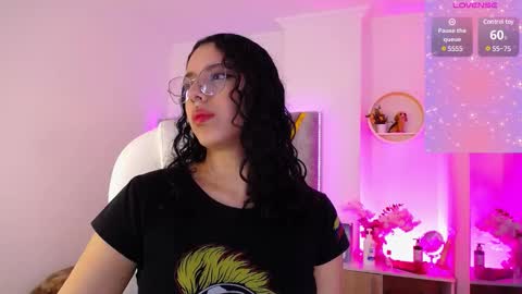 Snapshot of aurora_brown chatting on 01.13.25 Aurora online show from 01.13.25