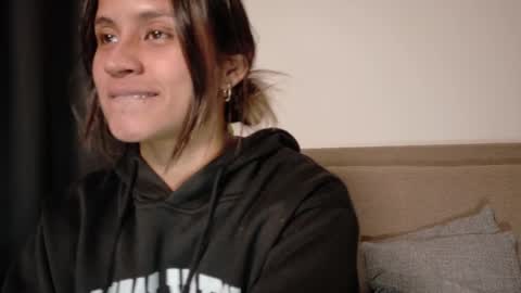 Snapshot of aurora_collins08 chatting on 06.05.26 aurora_collins08 online show from 06.05.26