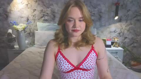 Kate online show from 04.12.26