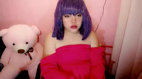 cute online show from 12.22.25