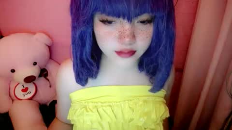Snapshot of aurora_more chatting on 05.13.26 cute online show from 05.13.26