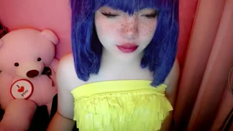 Snapshot of aurora_more chatting on 05.15.26 cute online show from 05.15.26