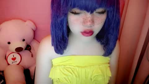 Snapshot of aurora_more chatting on 05.23.26 cute online show from 05.23.26
