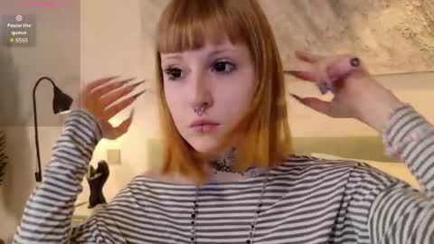 Snapshot of aurora_radiance chatting on 04.11.26 Serena online show from 04.11.26