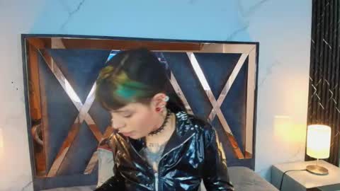 Snapshot of auroradiaz_ chatting on 03.25.26 Aurora Diaz online show from 03.25.26