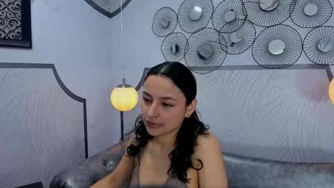 Snapshot of auroragracce chatting on 04.21.26 AuroraGracce online show from 04.21.26