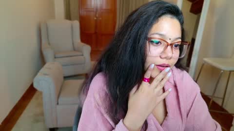 Snapshot of aurorasiera chatting on 01.22.25 Aurora online show from 01.22.25