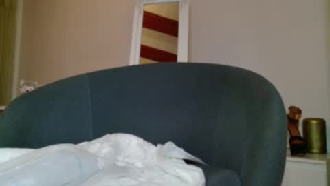 Snapshot of aurorasiera chatting on 02.27.25 Aurora online show from 02.27.25