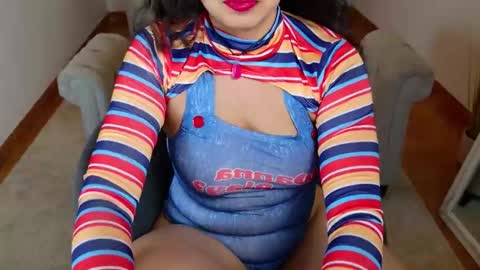 Snapshot of aurorasiera chatting on 09.08.25 Aurora online show from 09.08.25