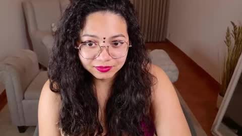 Aurora online show from 11.17.25