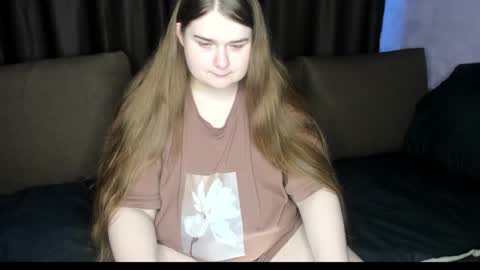 Snapshot of aushpana chatting on 10.29.25 aushpana online show from 10.29.25