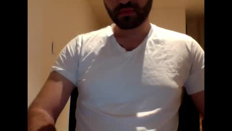 Snapshot of aussie099 chatting on 01.12.25 aussie099 online show from 01.12.25