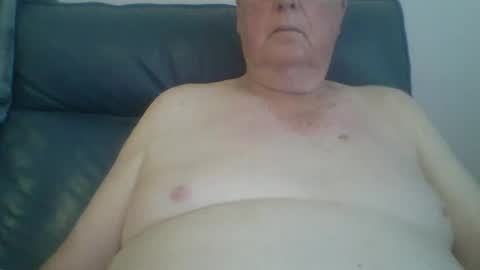 Snapshot of aussie1955 chatting on 12.01.24 aussie1955 online show from 12.01.24