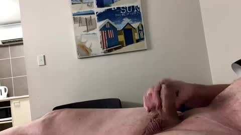Snapshot of aussie_fatcock chatting on 12.04.24 Aussie fatcock online show from 12.04.24