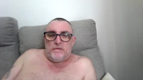 Snapshot of aussie_ozzie chatting on 07.06.26 aussie_ozzie online show from 07.06.26