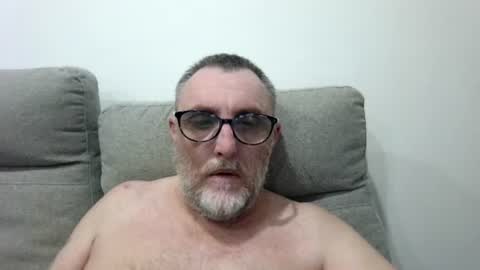 Snapshot of aussie_ozzie chatting on 07.27.26 aussie_ozzie online show from 07.27.26