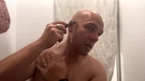 Snapshot of aussieboycal chatting on 09.27.25 aussieboycal online show from 09.27.25