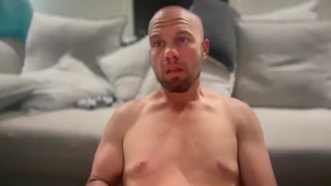 aussieboycal online show from 04.02.26