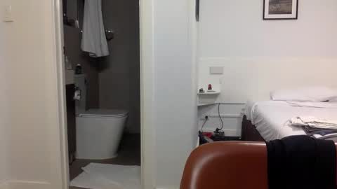 aussieguy59660 online show from 03.19.26