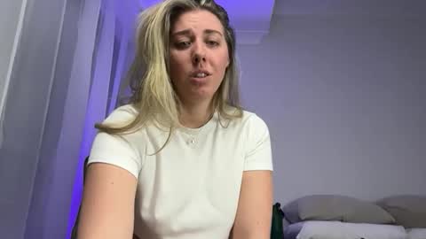 aussielulu online show from 04.11.26