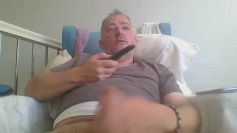 Snapshot of aussiesydguy chatting on 09.13.25 chatbateaussie online show from 09.13.25