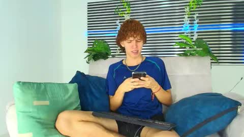 austin_collinsxx online show from 12.23.25