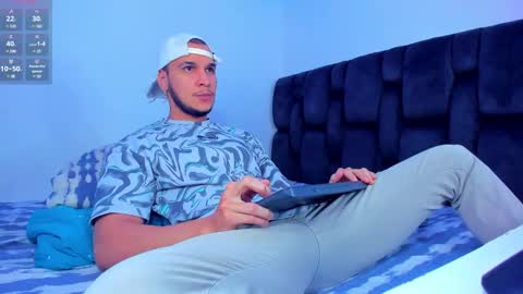 A online show from 01.05.25