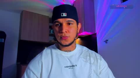 A online show from 04.08.26