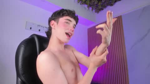 austin_rouse online show from 04.08.26