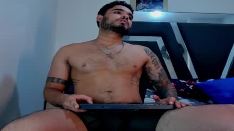 AustinTorres  online show from 12.18.24