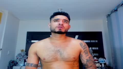 AustinTorres  online show from 12.24.24