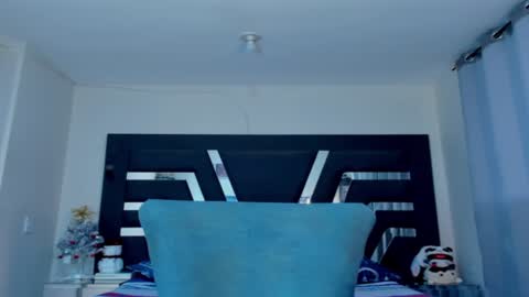 AustinTorres  online show from 01.04.25