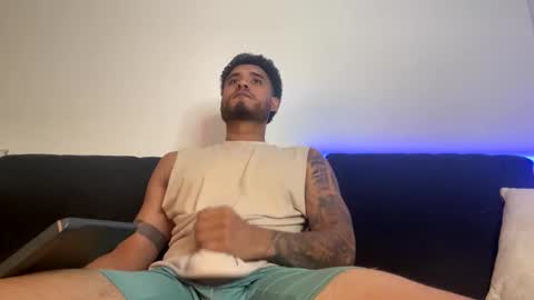Snapshot of austintorres_ chatting on 04.23.26 AustinTorres online show from 04.23.26
