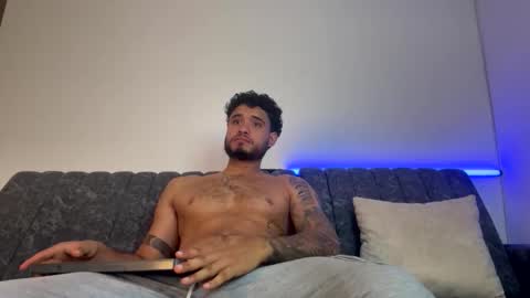 Snapshot of austintorres_ chatting on 05.05.26 AustinTorres online show from 05.05.26