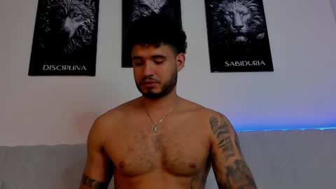 Snapshot of austintorres_ chatting on 06.14.26 AustinTorres online show from 06.14.26