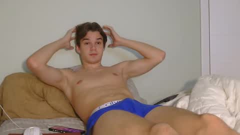 Snapshot of auston_r1ch chatting on 12.16.24 Auston 3 online show from 12.16.24