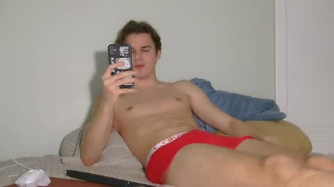 Snapshot of auston_r1ch chatting on 12.21.24 Auston 3 online show from 12.21.24