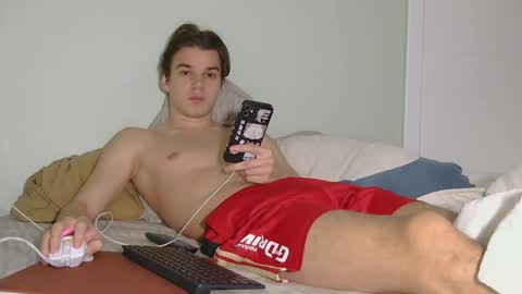 Snapshot of auston_r1ch chatting on 12.23.24 Auston 3 online show from 12.23.24