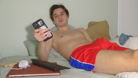 Snapshot of auston_r1ch chatting on 12.26.24 Auston 3 online show from 12.26.24