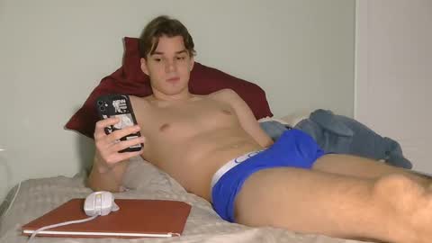 Snapshot of auston_r1ch chatting on 02.01.25 Auston 3 online show from 02.01.25