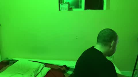 Snapshot of auz1812 chatting on 12.22.25 Auz online show from 12.22.25